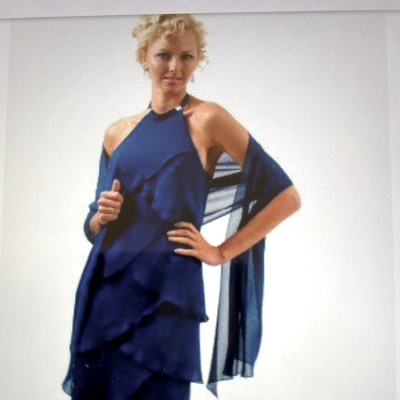 Daymour Couture - Picture 6 of 7